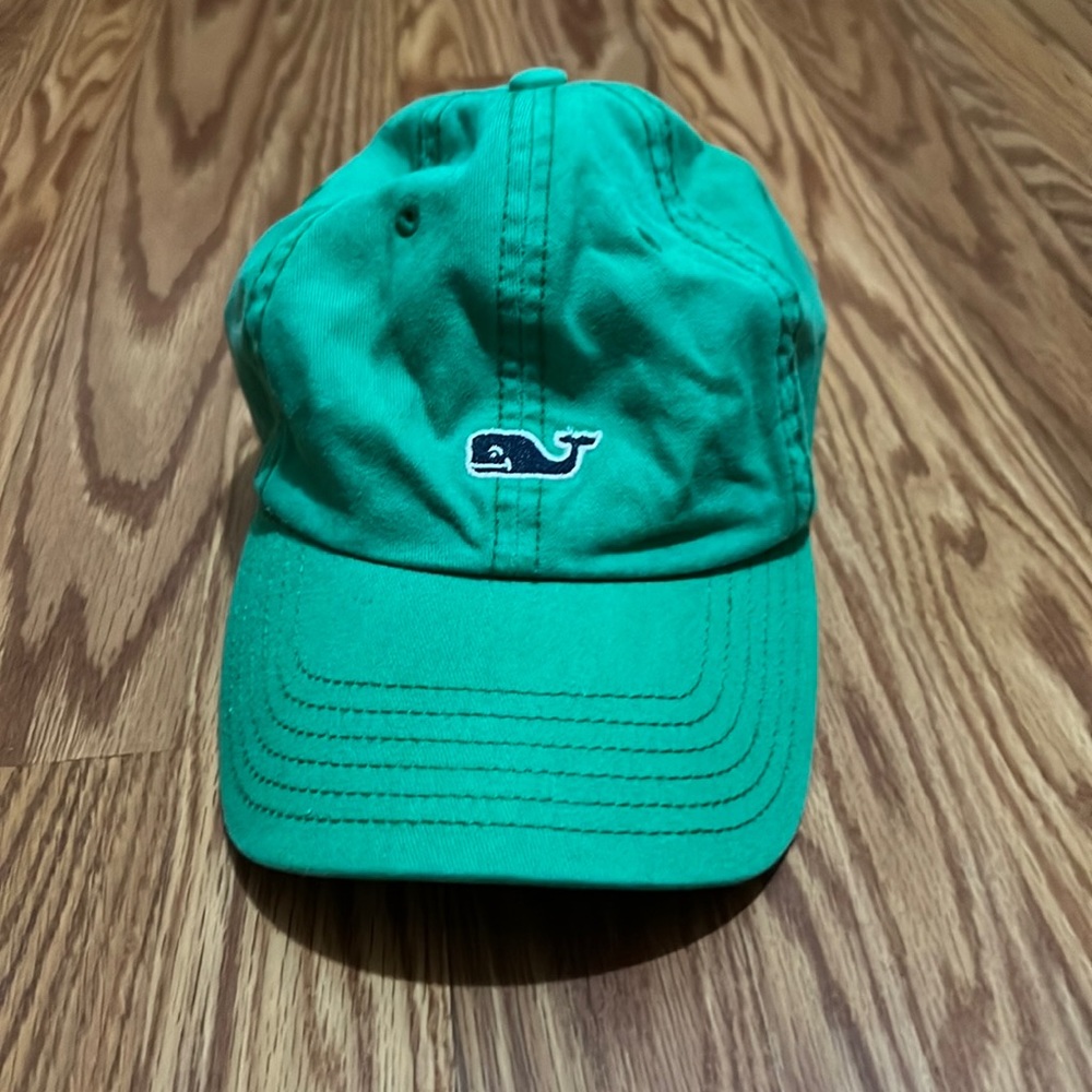 Vineyard vines hat